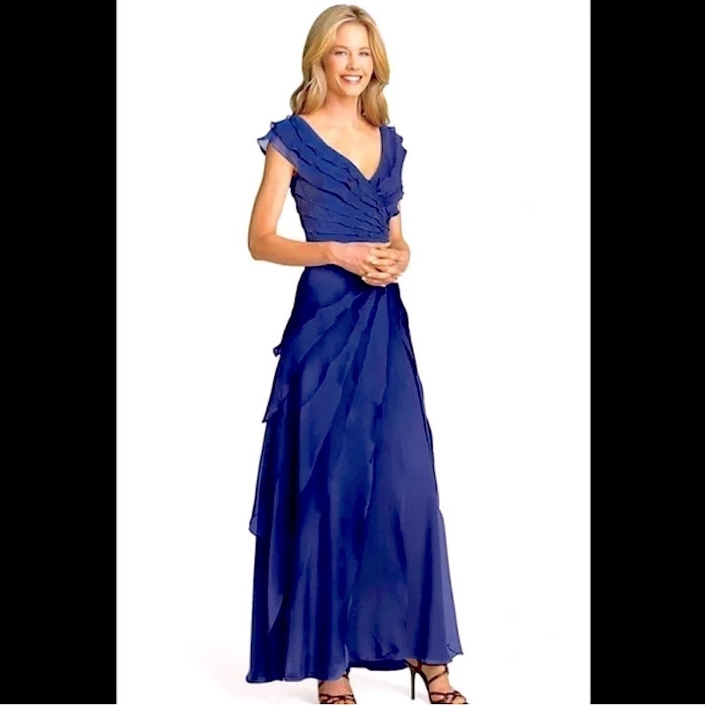 Adrianna Papell Iridescent Chiffon Petal Gown tierred Maxi dress Blueberry sz 6